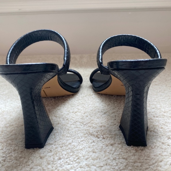 Dolce Vita Faux Snake Skin Sandals Size 7 - Picture 4 of 6